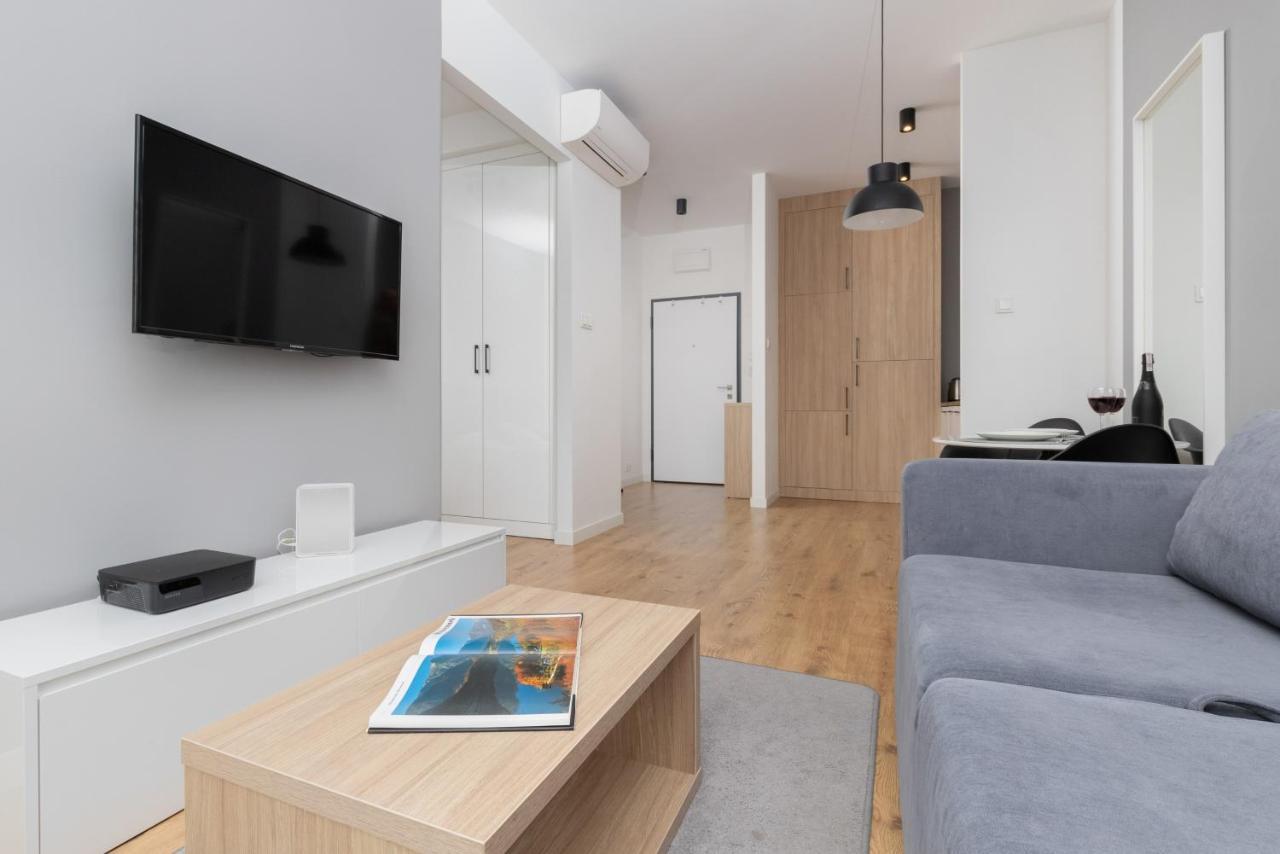 Slawinska Apartment Warsaw Wola By Noclegi Renters Exterior photo